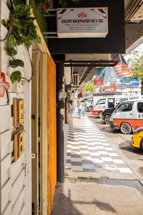 Escape Backpackers Kk Hostel Kota Kinabalu Kültér fotó